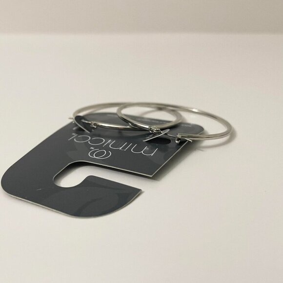 Minicci Silver Tone Hoop Earrings Lot of 2 - Picture 14 of 16